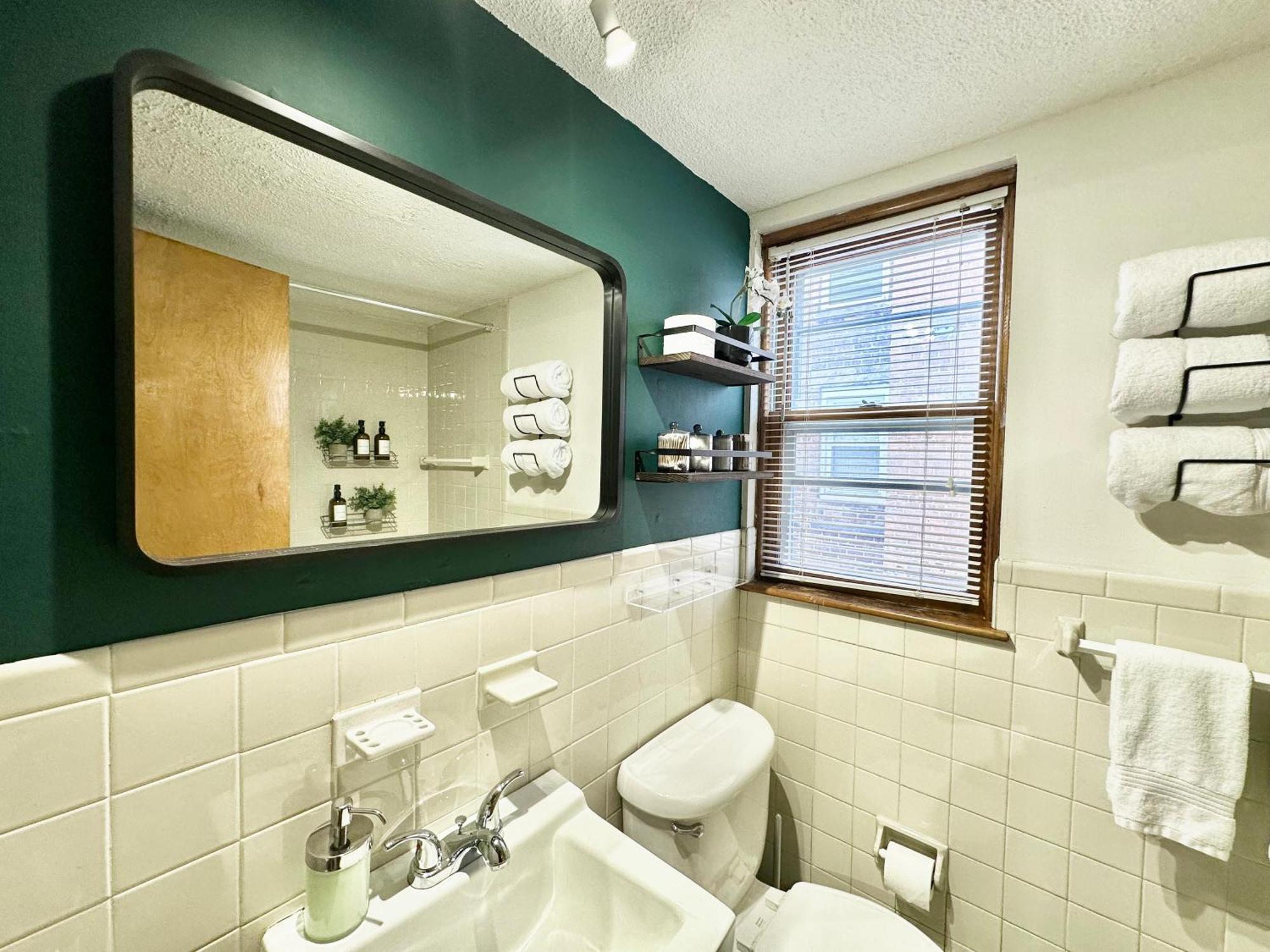 Apartamento Ao Destinations - Wooster Street In Little Italy New Haven Exterior foto